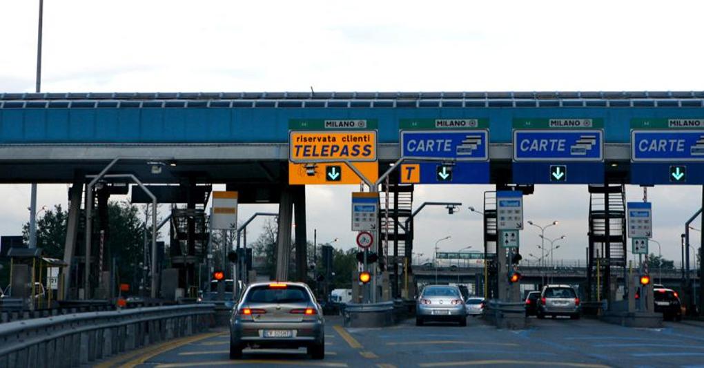 Vendite su Atlantia e settore autostrade braccio di ferro su nuove tariffe Il Sole 24 ORE